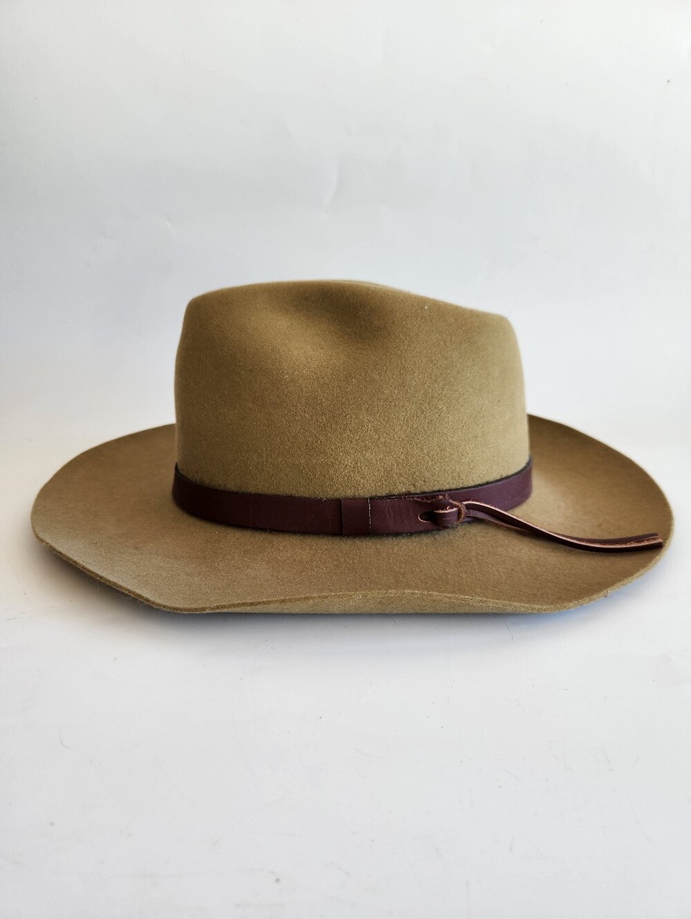 Vtg Mallory by  Stetson “Outland” Wool Felt Hat Sz 7-3/8  Khaki Western Outback